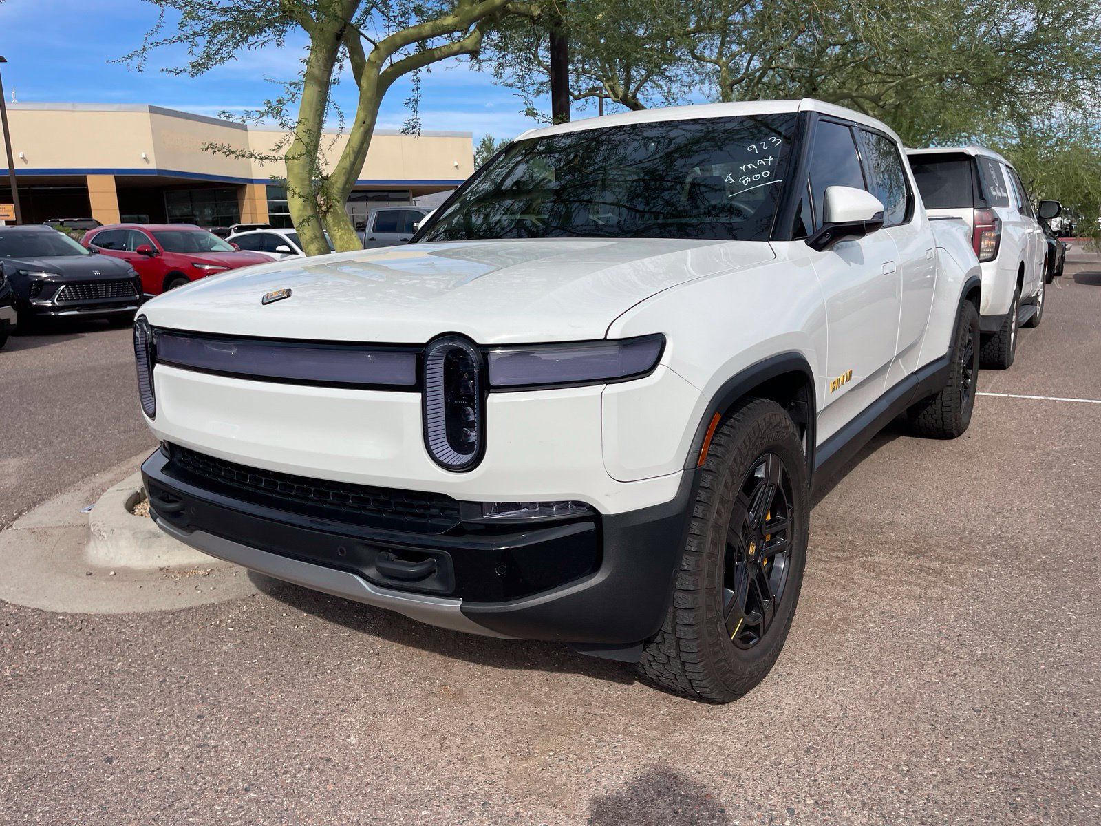 Used 2022 Rivian R1T Launch Edition AWD/4WD image 2