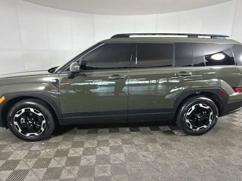 Used 2024 Hyundai Santa Fe SEL FWD image 5
