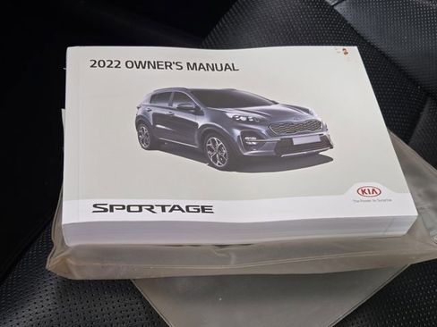 Used 2022 Kia Sportage SX image 26