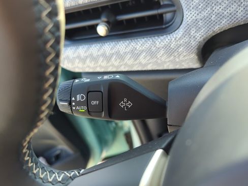 Used 2025 MINI Cooper S FWD image 12