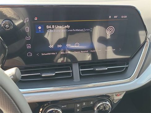 New 2026 Chevrolet Trax LT image 31