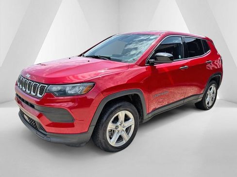 Used 2023 Jeep Compass Sport AWD/4WD image 3