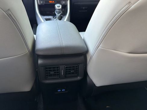 Used 2022 Toyota RAV4 XLE Premium FWD image 29