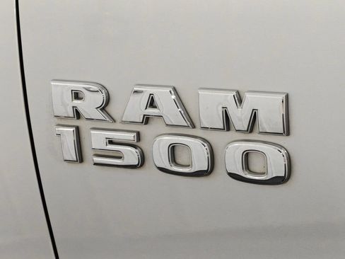 Used 2018 RAM 1500 Big Horn AWD/4WD image 45