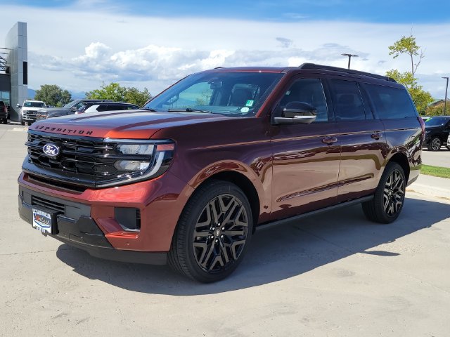 New 2027 Ford Expedition Max Platinum w/ Stealth Performance Package AWD/4WD image 4