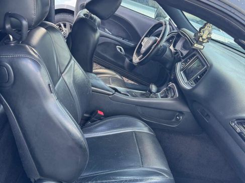 Used 2017 Dodge Challenger SXT Plus RWD image 7