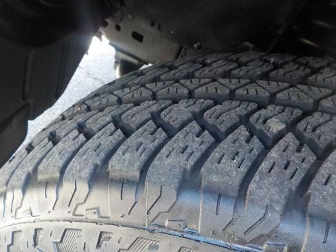 Used 2010 Toyota Tundra 4x4 Double Cab image 21