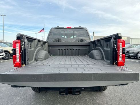 New 2025 Ford F250 XLT w/ Black Appearance Package image 25