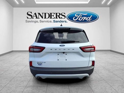 Used 2023 Ford Escape Active w/ Tech Pack #2 image 3