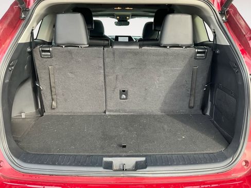 Used 2023 Toyota Highlander XLE image 31