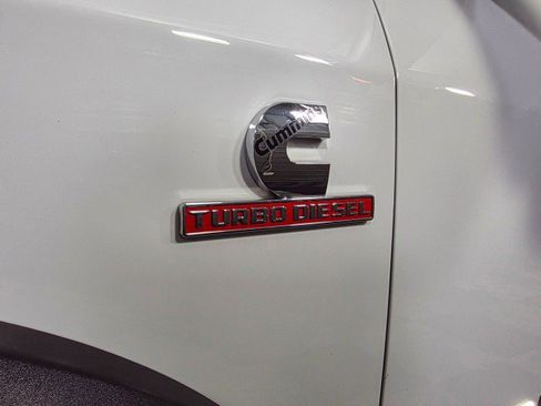 Used 2020 RAM 5500 Tradesman w/ Chrome Appearance Group image 35