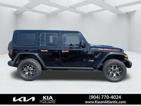 Used 2021 Jeep Wrangler Unlimited Rubicon w/ Steel Bumper Group AWD/4WD image 2