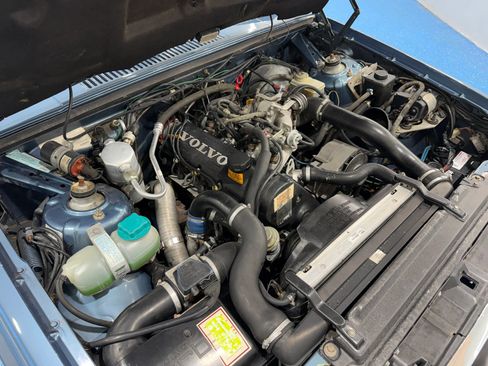 Used 1987 Volvo 760 GLE RWD image 61