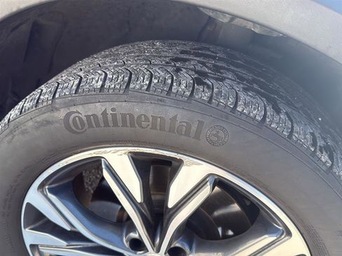 Used 2019 INFINITI QX30 Premium w/ Navigation Package image 47