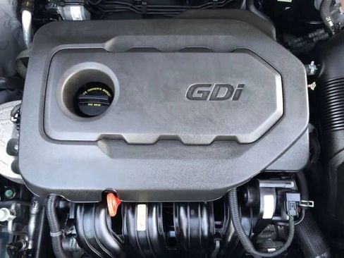 Used 2018 Kia Sportage LX image 17