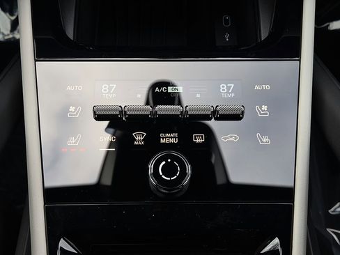 New 2026 Porsche Cayenne GTS image 13