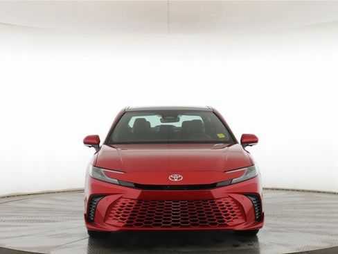 Used 2025 Toyota Camry XSE image 12