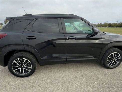 Certified 2025 Chevrolet TrailBlazer LT image 9
