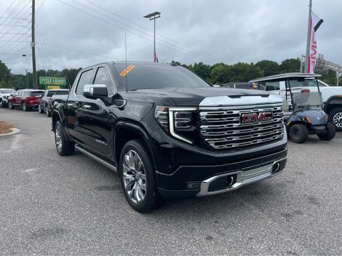 Used 2026 GMC Sierra 1500 Denali w/ Denali Reserve Package AWD/4WD image 3