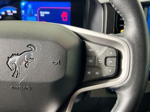 Used 2022 Ford Bronco Badlands AWD/4WD image 19