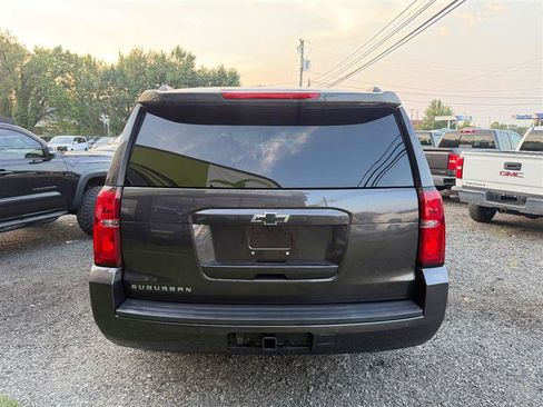 Used 2016 Chevrolet Suburban LT AWD/4WD image 5