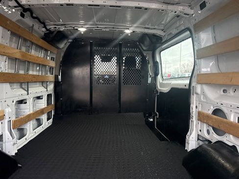 Used 2024 Ford Transit 250 Low Roof w/ Exterior Upgrade Package image 16