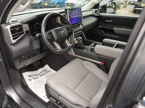 Used 2024 Toyota Tundra Limited w/ Power Package AWD/4WD image 8