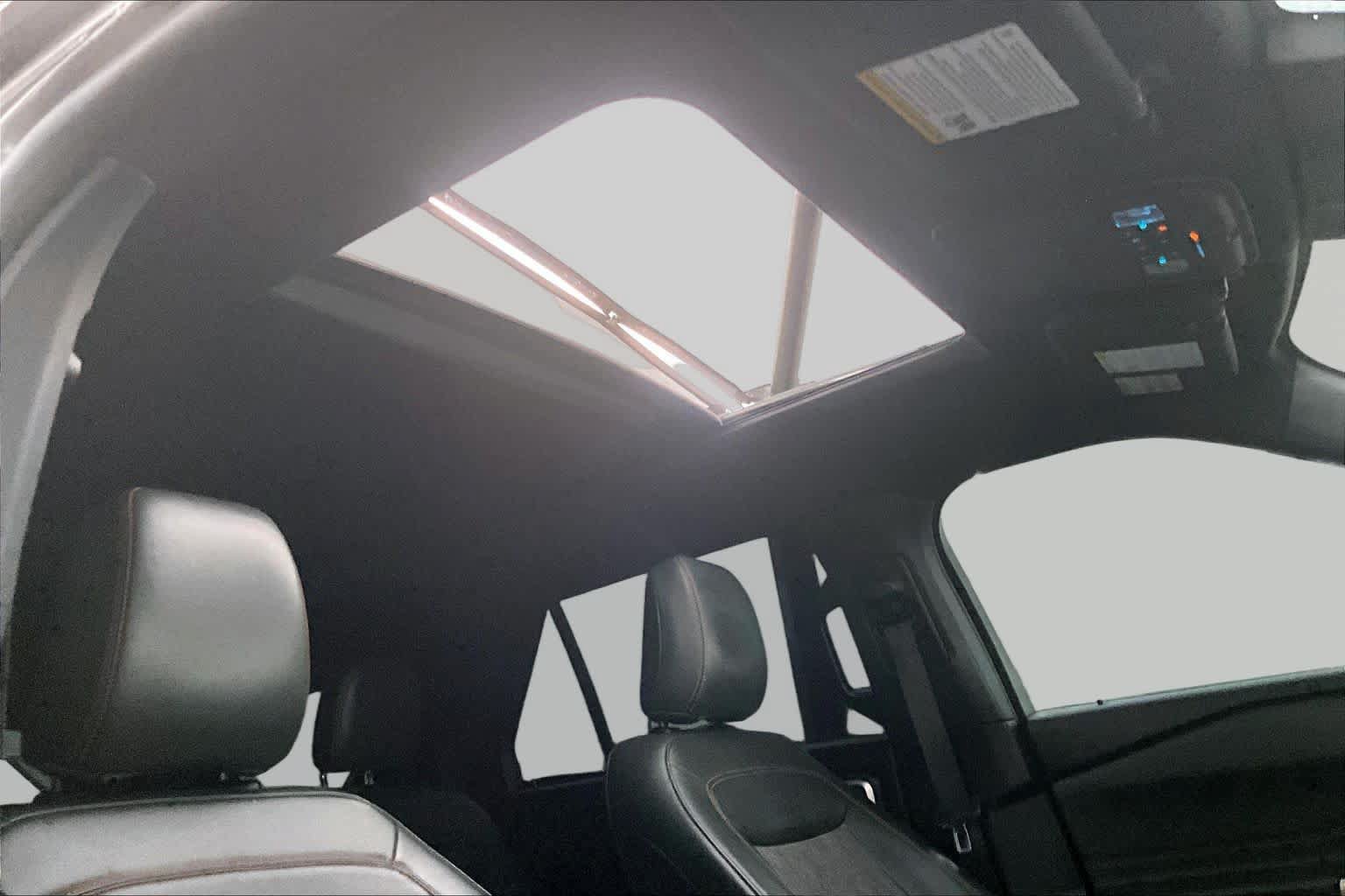 Used 2023 Ford Explorer Timberline AWD/4WD image 14
