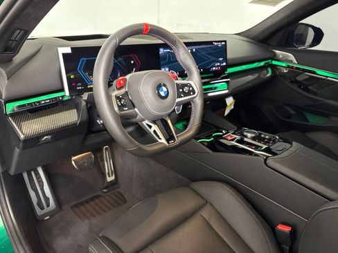 Used 2026 BMW M5 w/ Executive Package AWD/4WD image 25