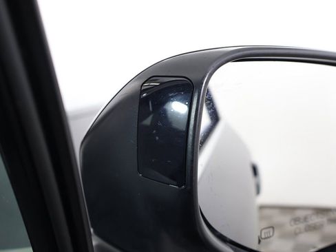 Used 2023 Subaru Outback Premium image 35