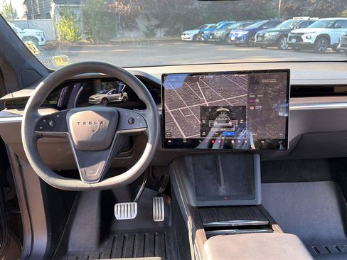 Used 2023 Tesla Model X AWD/4WD image 8