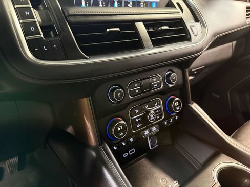 Used 2021 Chevrolet Tahoe High Country w/ Premium Package AWD/4WD image 80