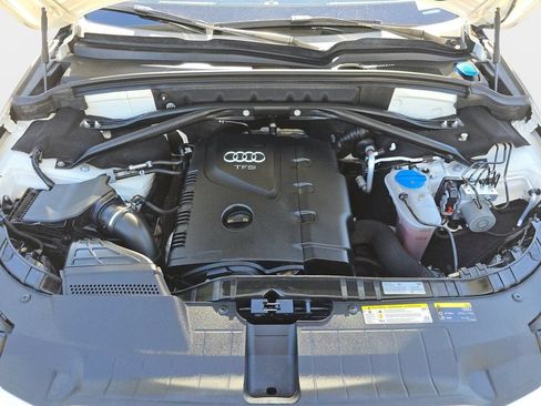 Used 2017 Audi Q5 2.0T Premium AWD/4WD image 34