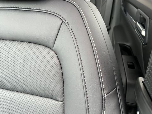 New 2026 GMC Terrain Elevation w/ Elevation Premium Package image 10