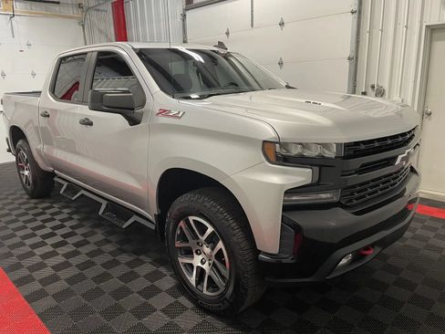 Used 2020 Chevrolet Silverado 1500 LT Trail Boss AWD/4WD image 5