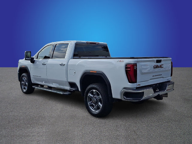 Used 2025 GMC Sierra 2500 SLT AWD/4WD image 6