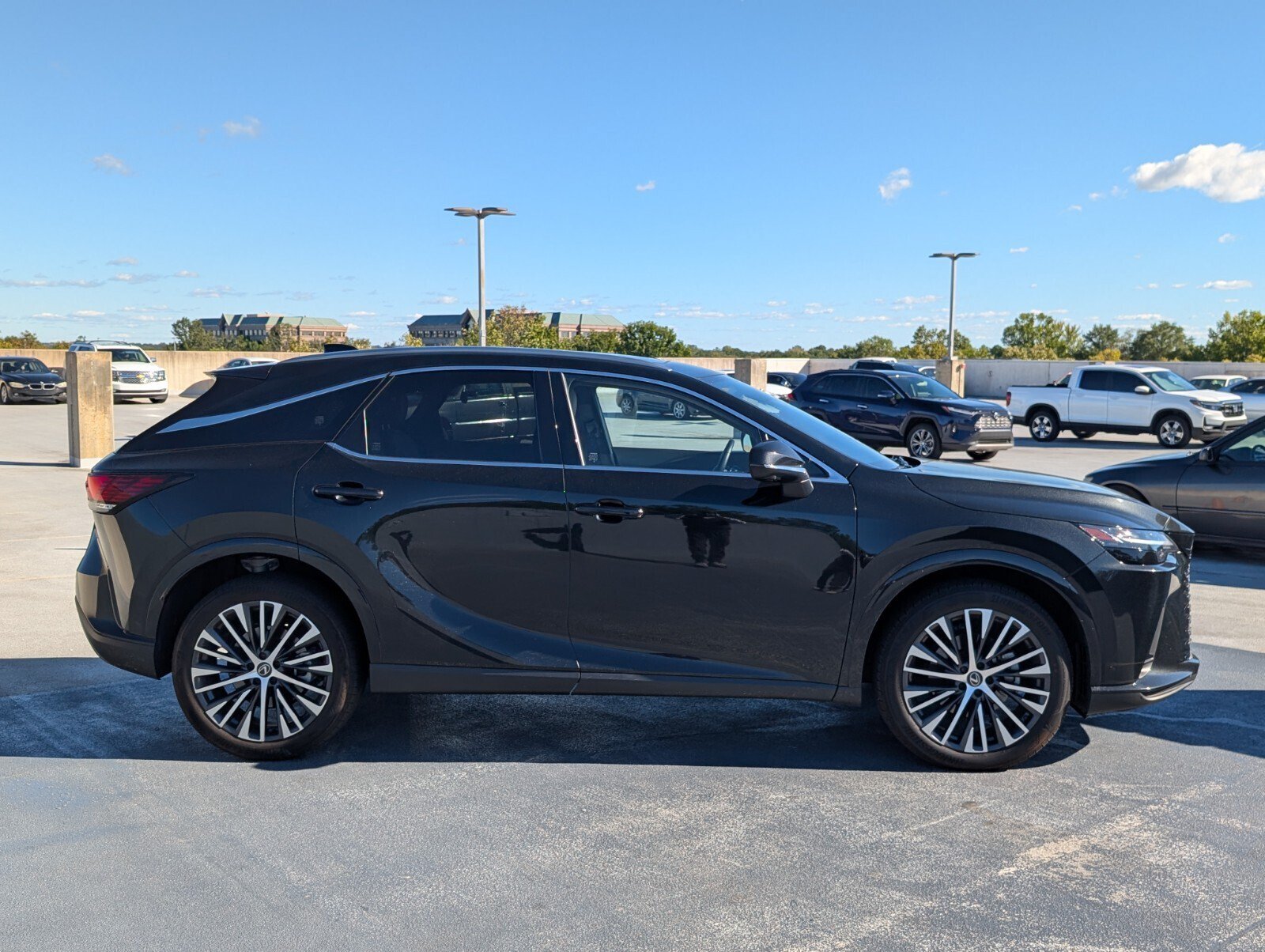 Used 2026 Lexus RX 350 Premium Plus w/ Accessory Package (Z1) FWD image 6