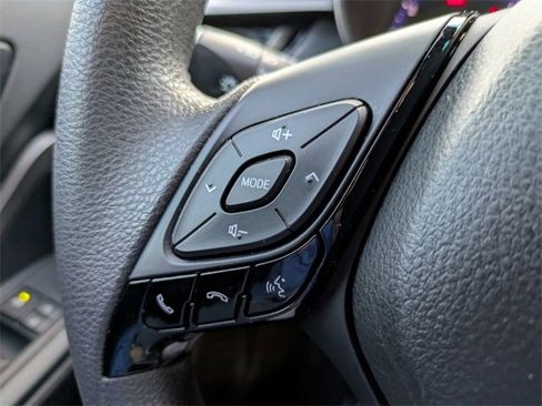 Used 2021 Toyota C-HR LE image 24