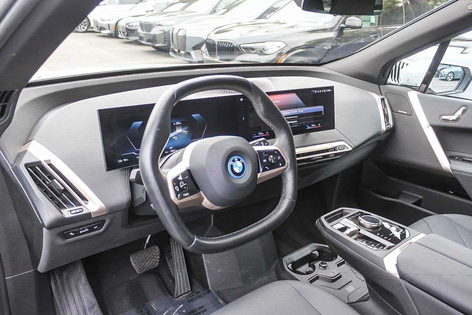 Used 2023 BMW iX xDrive50 w/ Convenience Package AWD/4WD image 16