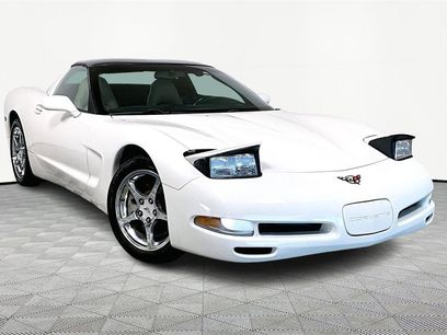 Used 2002 Chevrolet Corvette Coupe w/ Preferred Equipment Group2