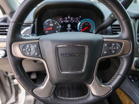 Used 2017 GMC Yukon Denali w/ Open Road Package AWD/4WD image 15