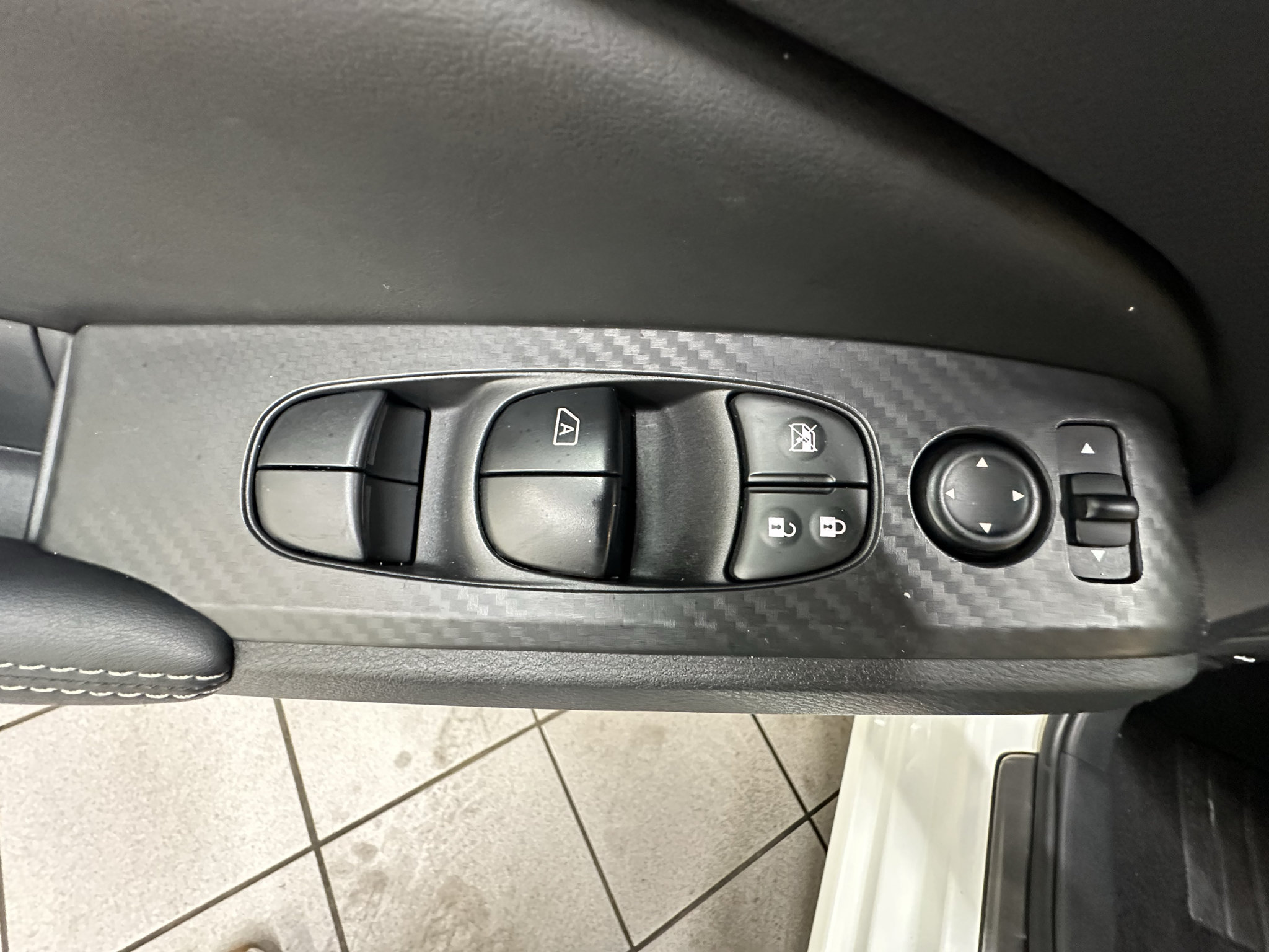 Used 2025 Nissan Altima 2.5 SV w/ SV Special Edition Package AWD/4WD image 21