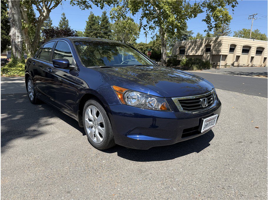 Used 2010 Honda Accord EX-L image 3