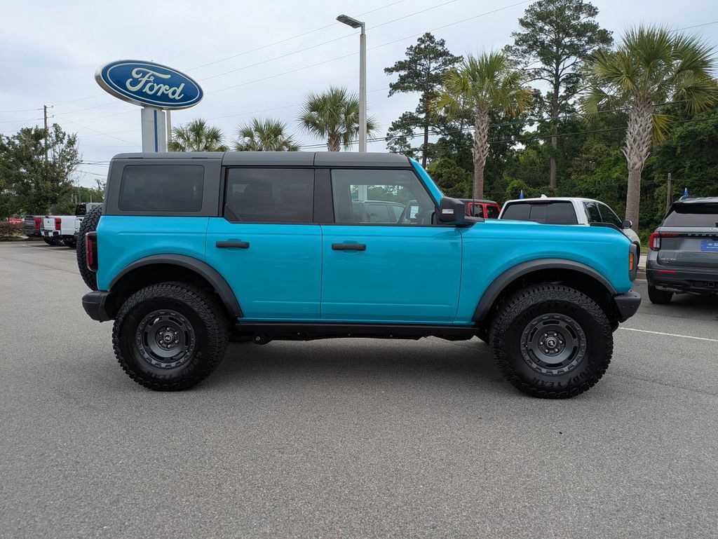 New 2025 Ford Bronco Badlands AWD/4WD image 3