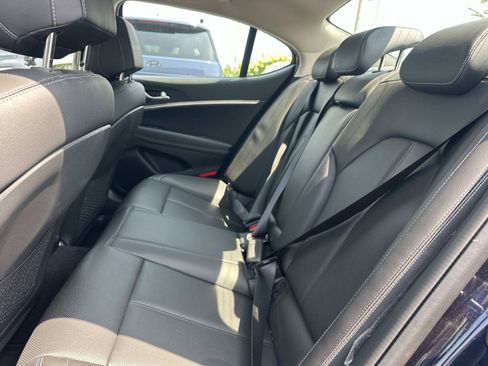 Used 2026 Genesis G70 2.5T RWD image 32