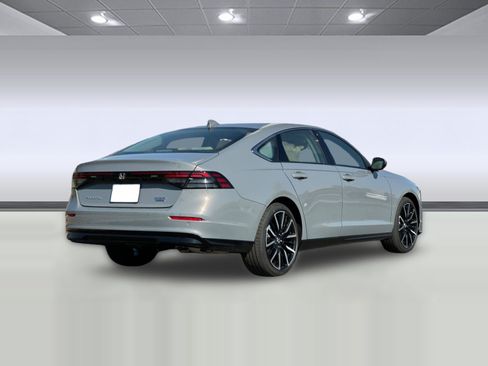 New 2026 Honda Accord Touring image 8