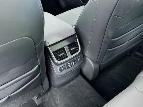 Used 2023 Subaru Outback Limited AWD/4WD image 34