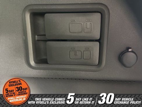 Used 2020 Chevrolet Equinox LT image 24