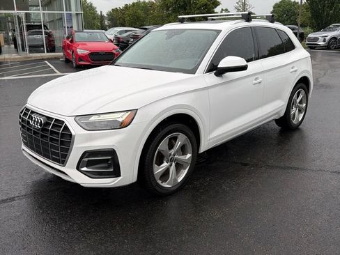 Used 2021 Audi Q5 2.0T Premium Plus w/ Premium Plus Package AWD/4WD image 1