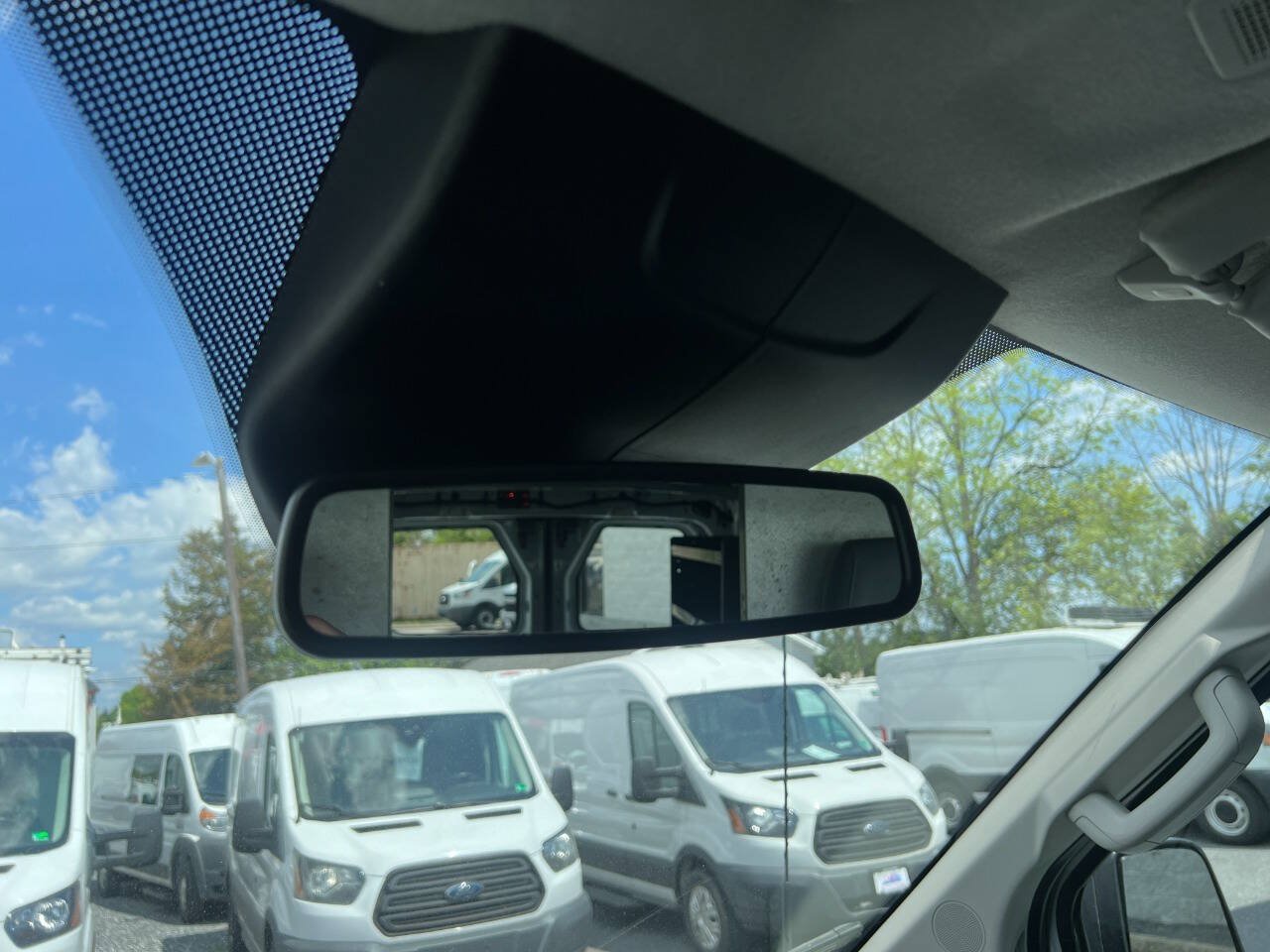 Used 2019 Ford Transit 150 130 Low Roof RWD image 15